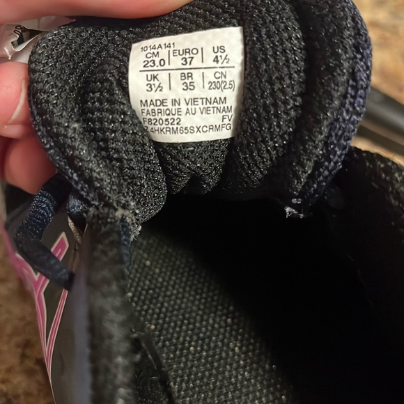 ASICS GEL-VENTURE: S-4.5 - Picture 5 of 5